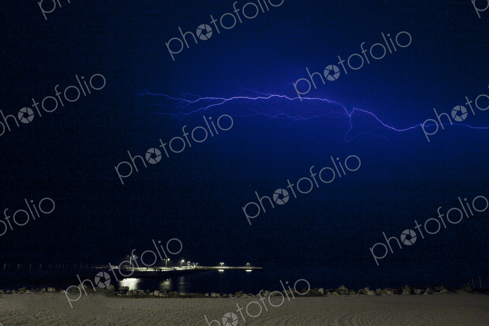 Lightning at the Beach