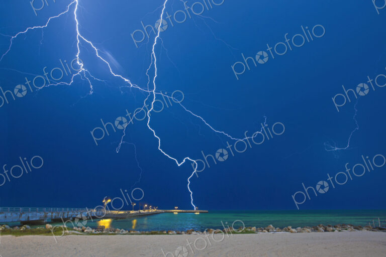 Lightning at the Beach