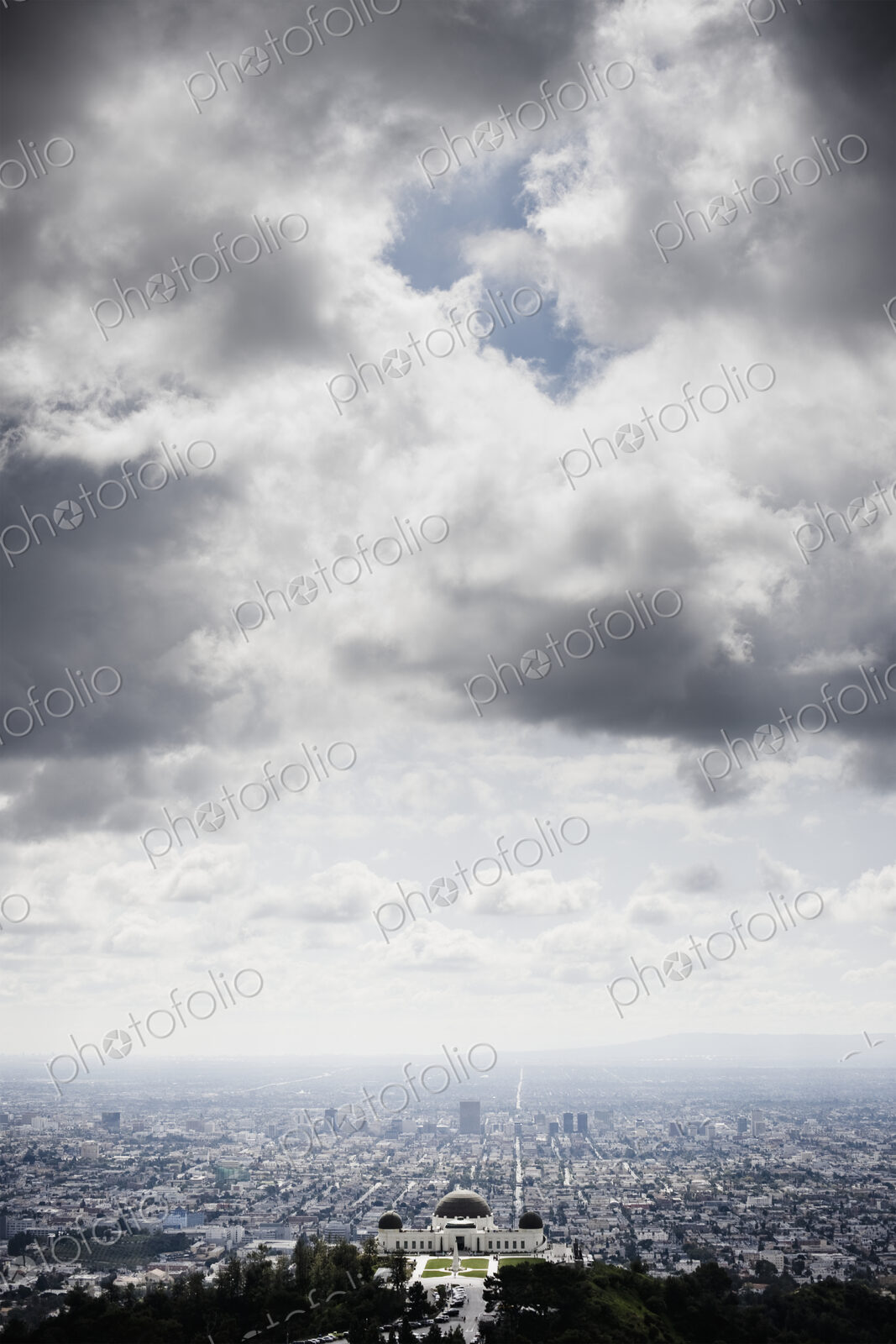 Los Angeles Beneath Cloudy Sky