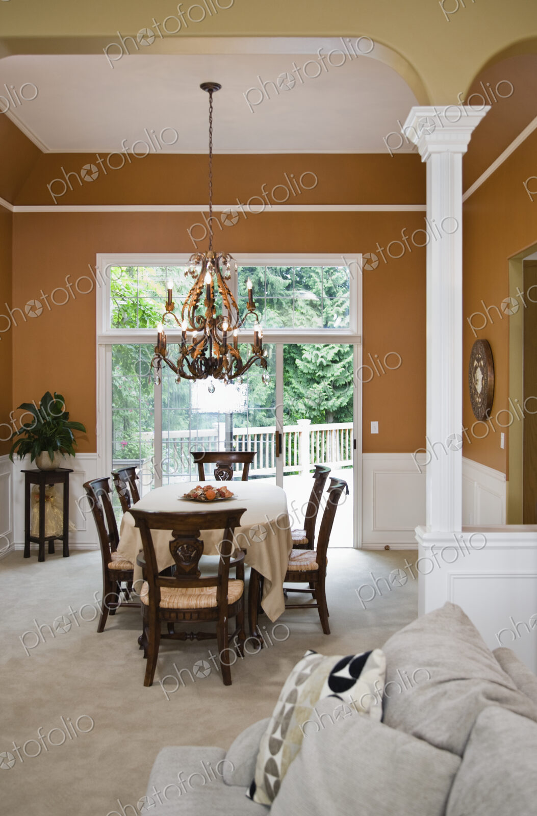 Luxury dining room