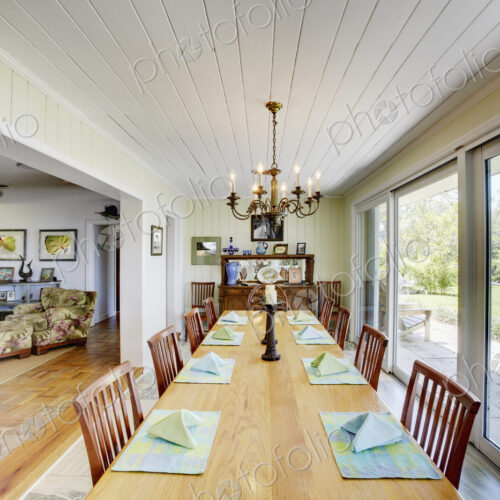 Luxury dining room