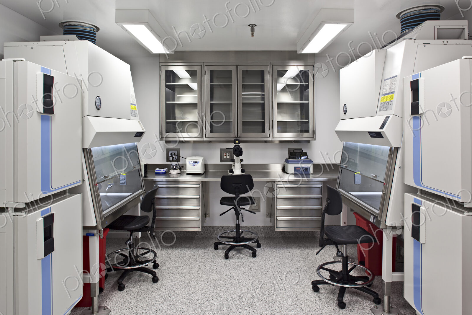 Machinery in laboratory