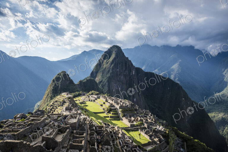 Machu Picchu, the Inca citadel high in the Andes, above the Sacred Valley, plateau…