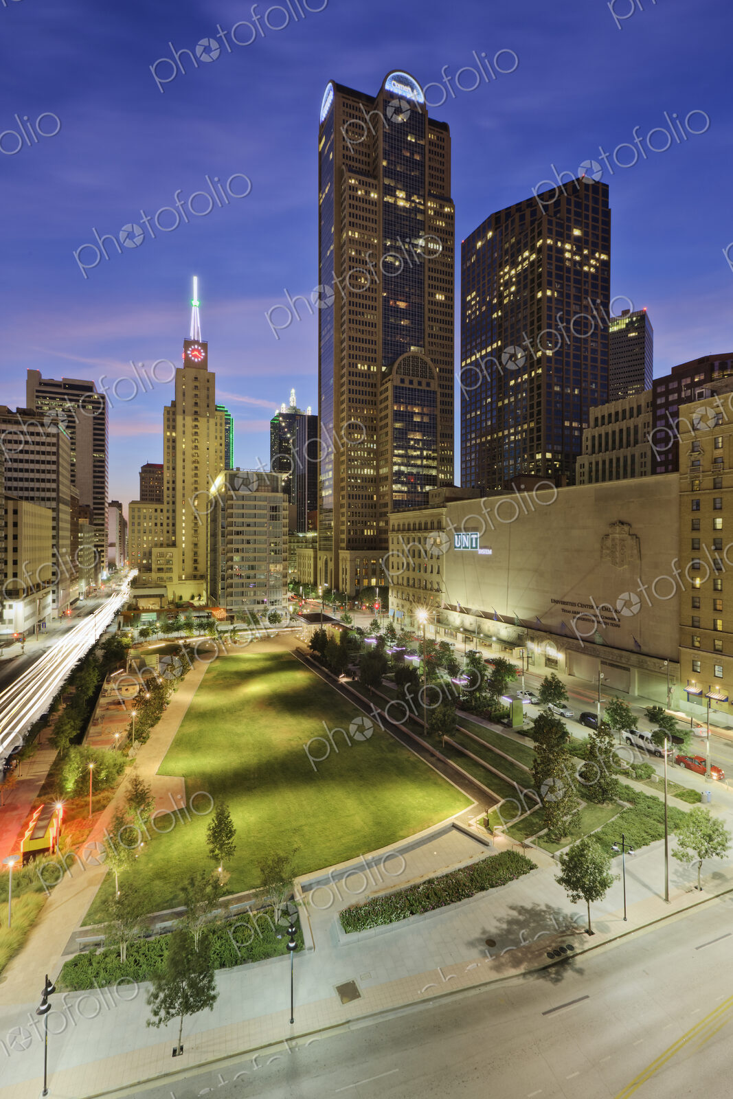 Main Street Garden Park in Downtown Dallas