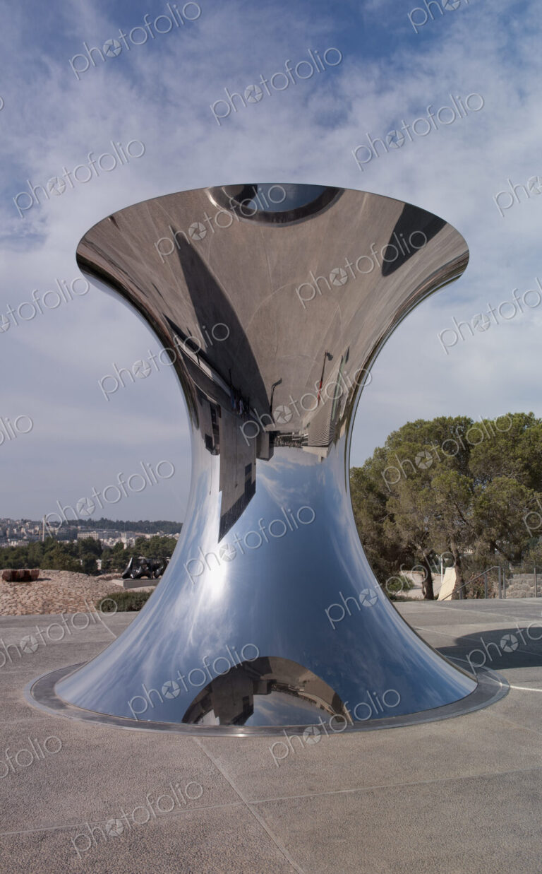 Metal Reflective Sculpture