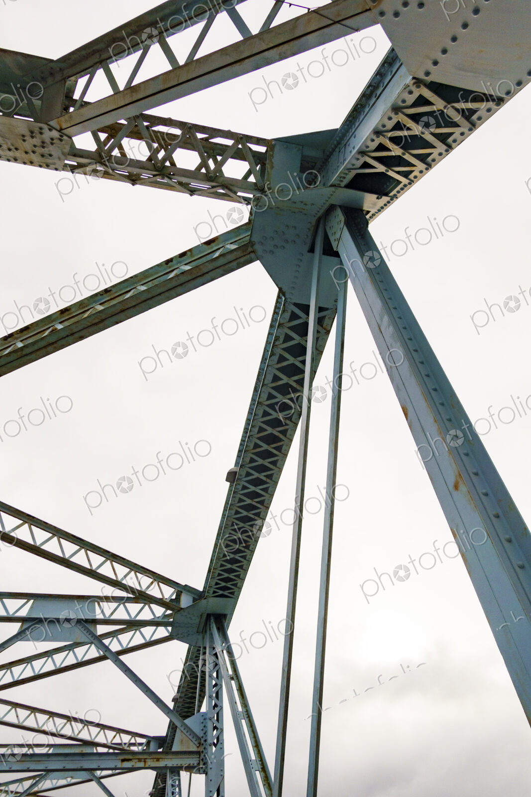 Metal bridge supports, Spokane, WA, USA