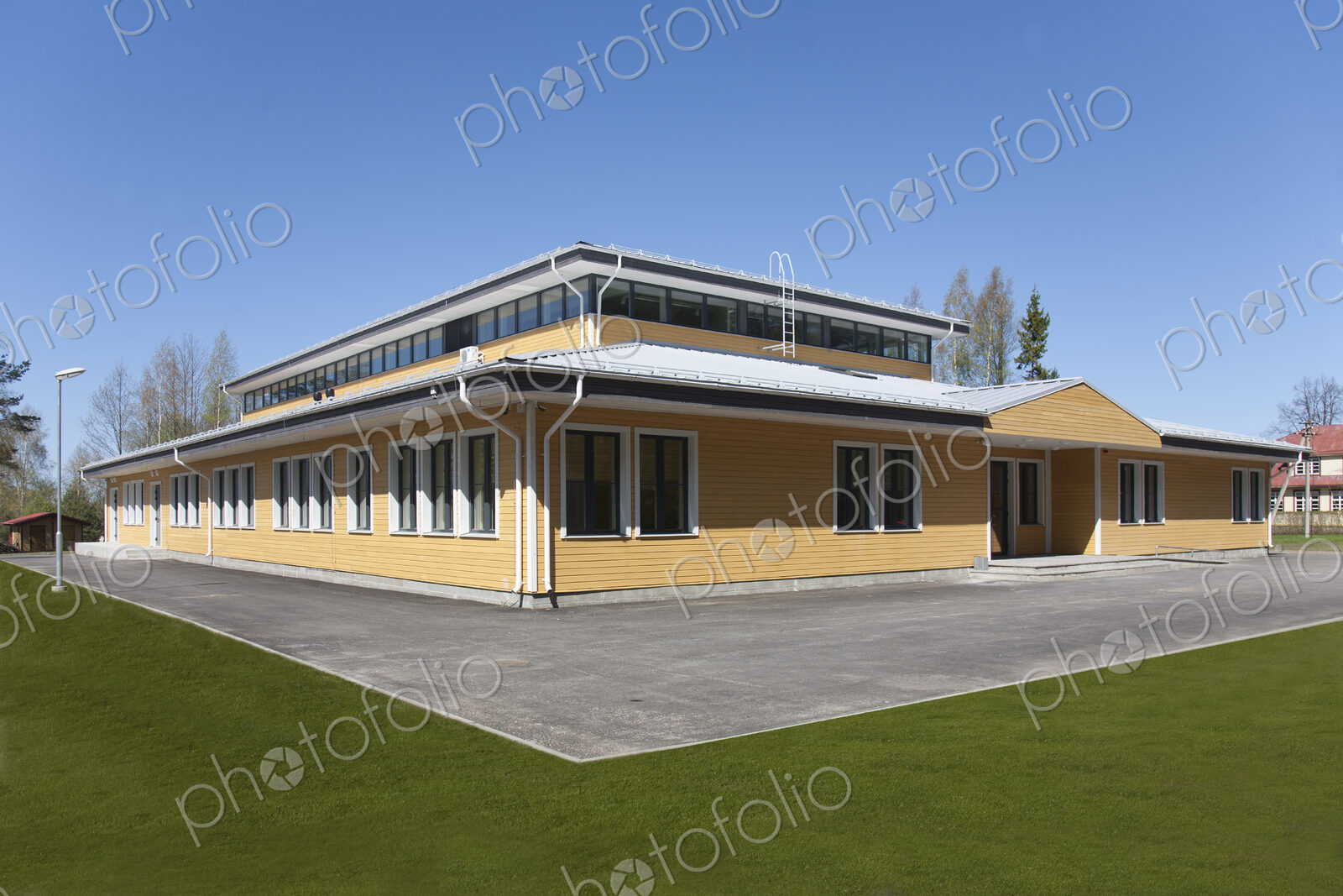 Metsapoole basic school in Estonia