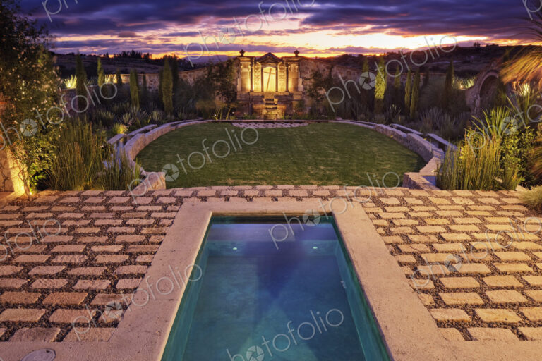 Mexican Ranch House Garden
