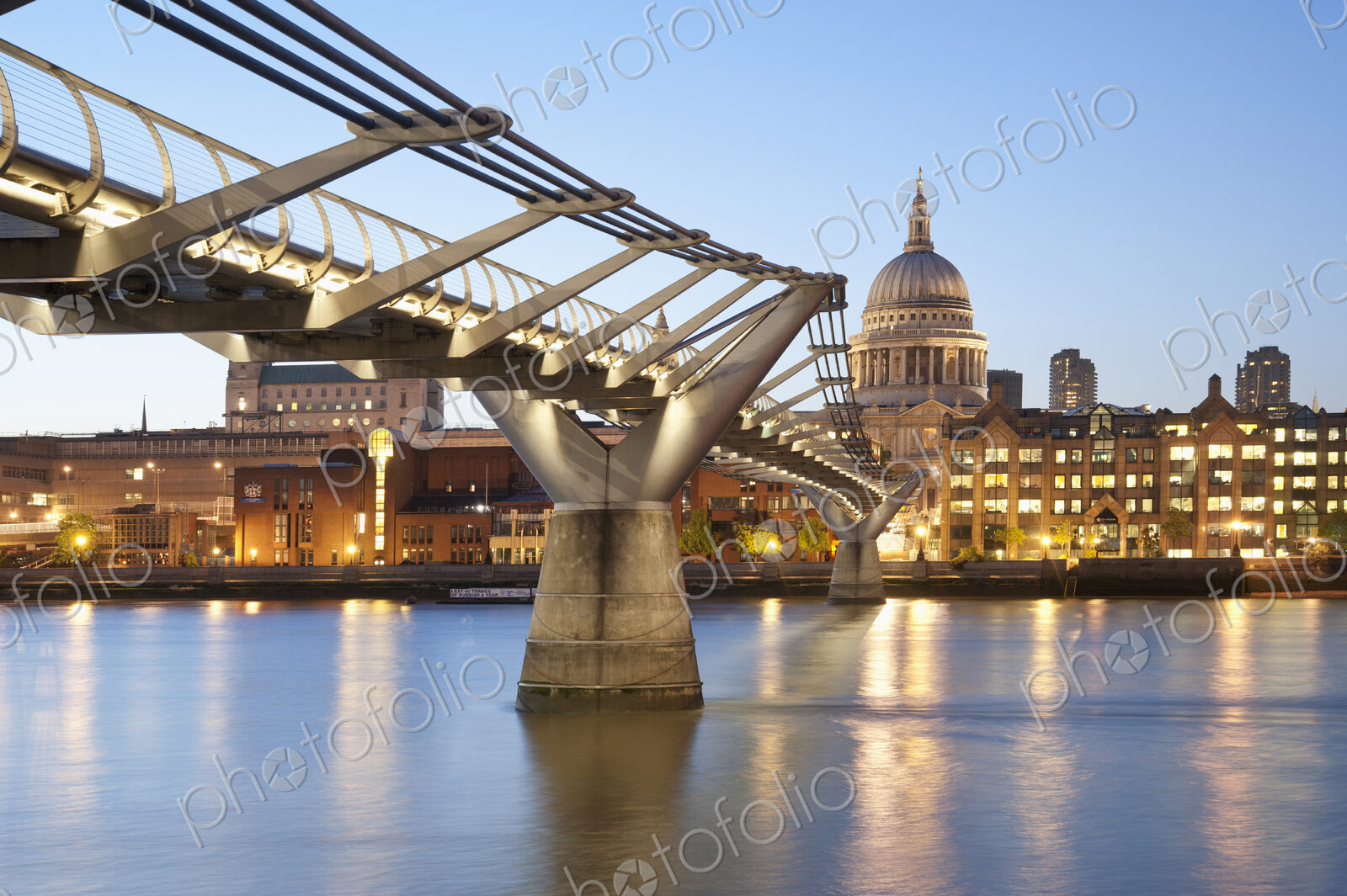 Millennium Bridge and St Paul’s at Sunset