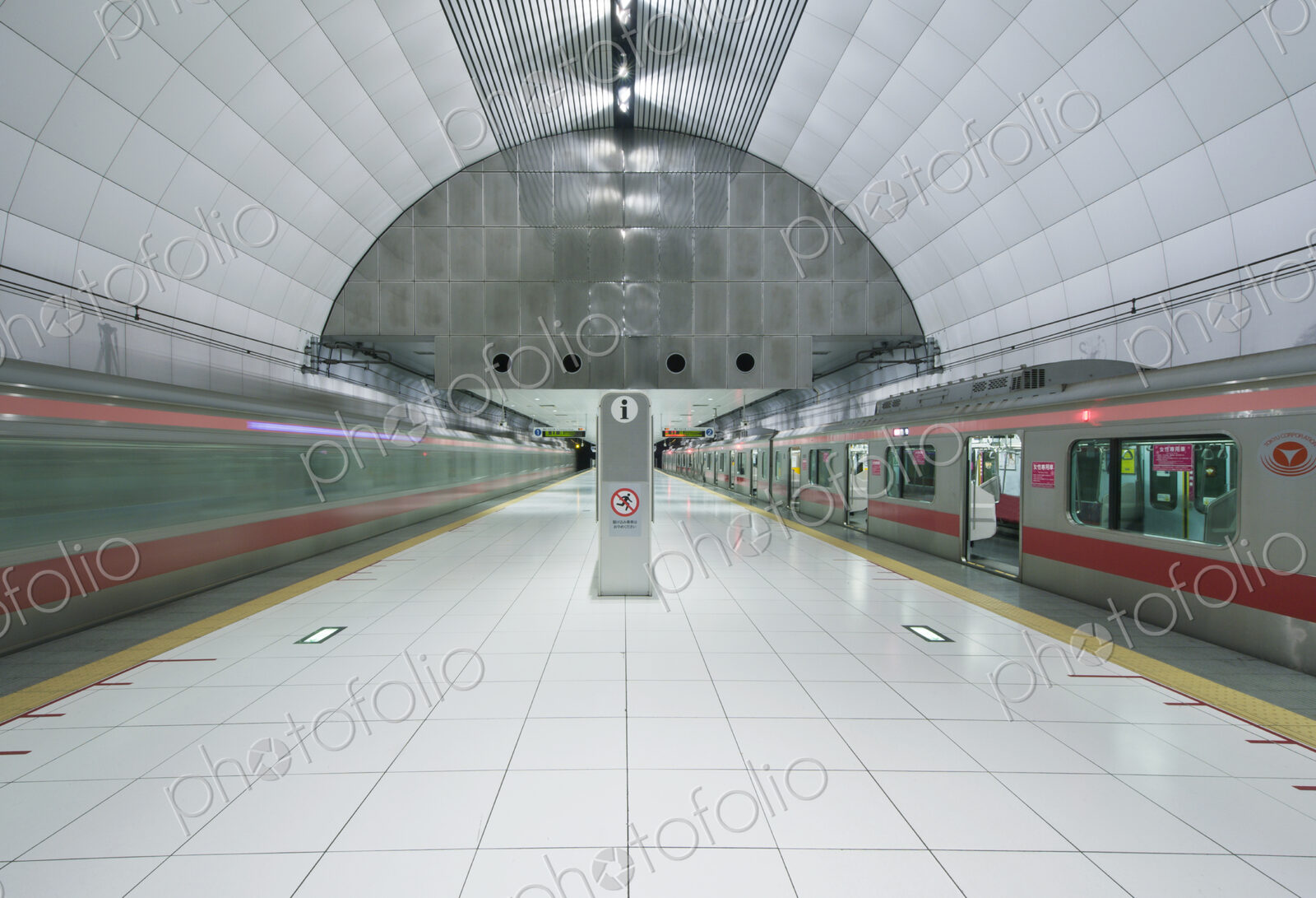 Minato Mirai Line, Motomachi Chukagai Subway Station, Yokohama, Japan