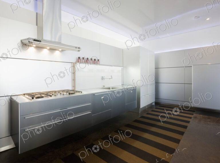 Minimalist, modern kitchen
