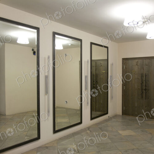 Mirrored Room in a Traditional Music Center Mirrored Room in a Traditional Music Center