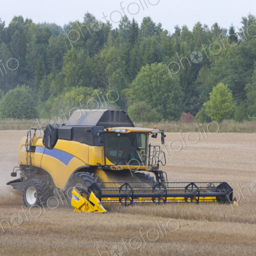 Modern Combine Harvester Modern Combine Harvester