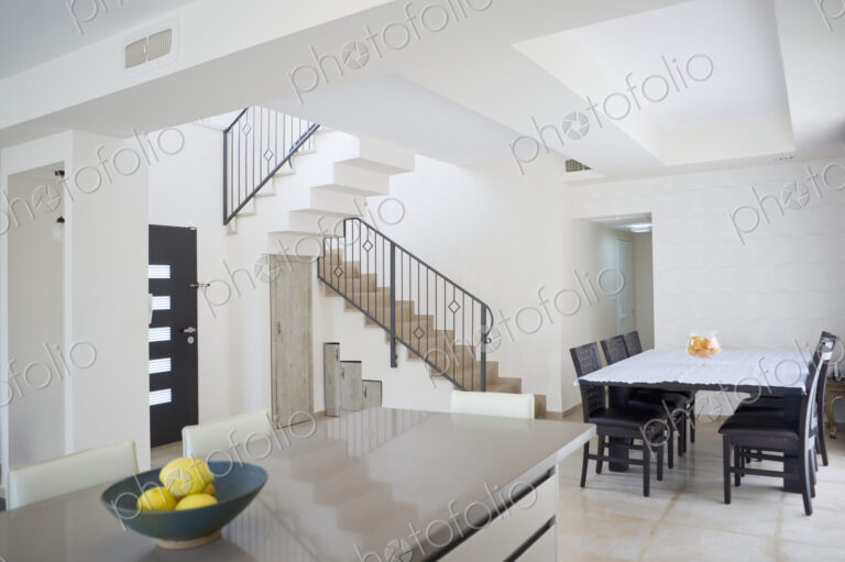 Modern Dining Area