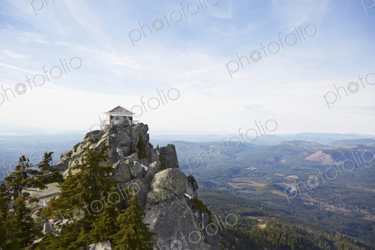Mt Pilchuck Fire Lookout in remote landscape, Leavenworth, Washington, United States