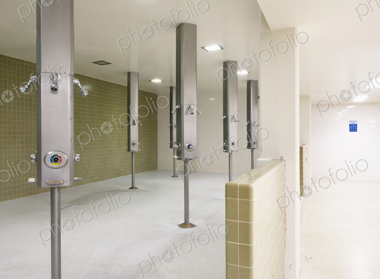 Multi Person Shower
