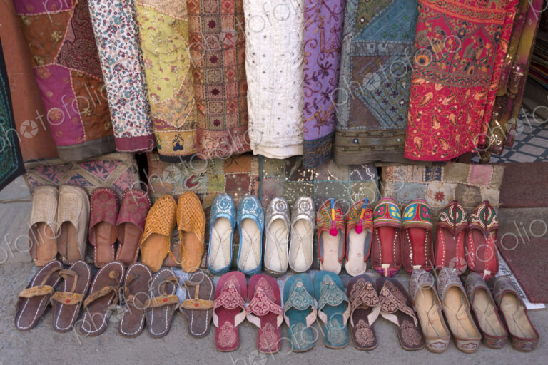 Multicolor sandals and fabric