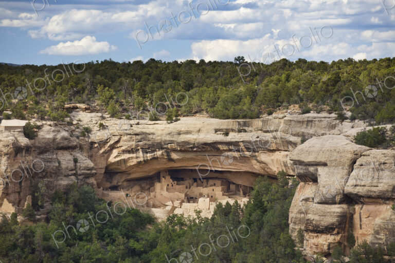 Native American Cliff Dwellings