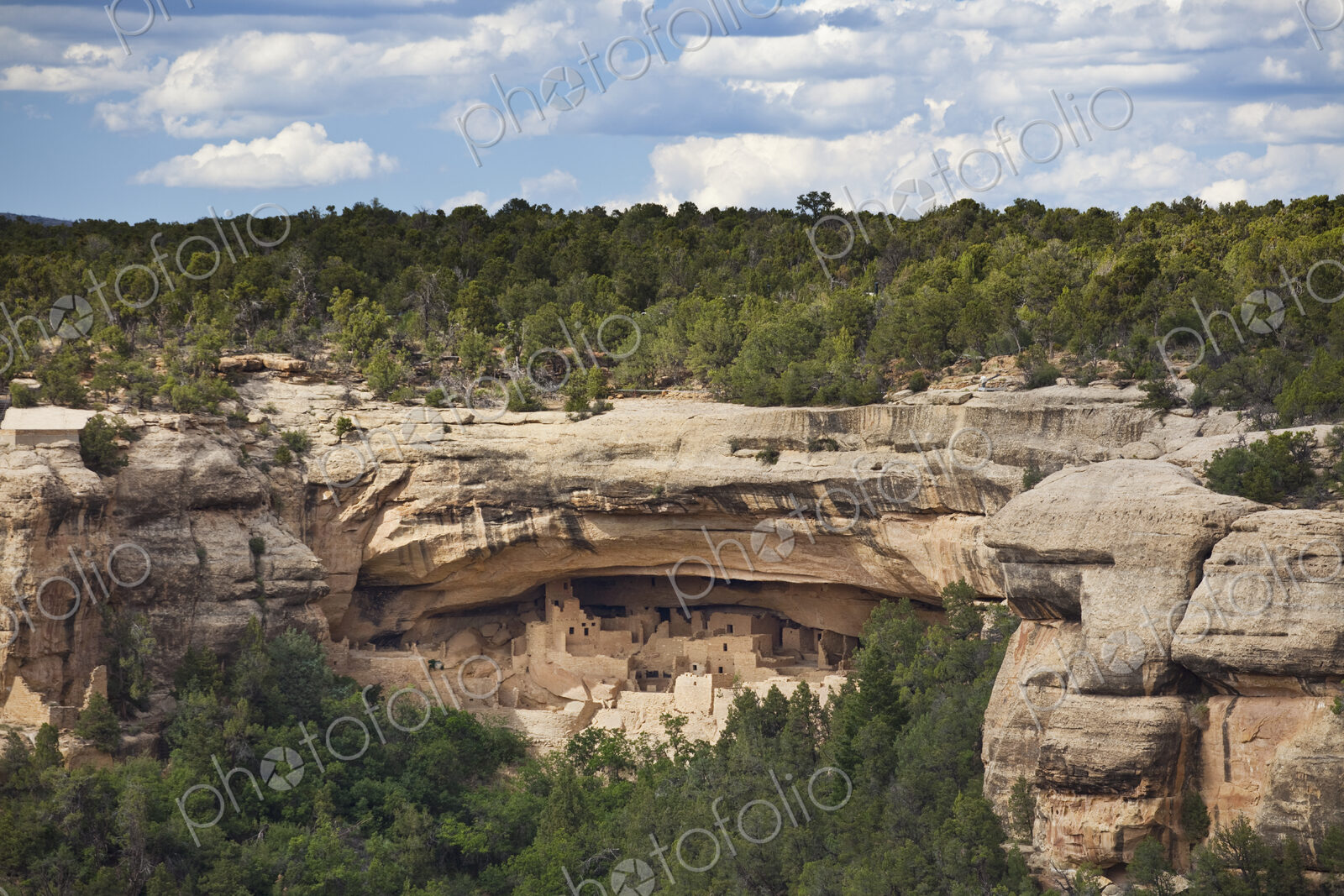 Native American Cliff Dwellings