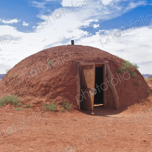 Navajo Hut Exterior
