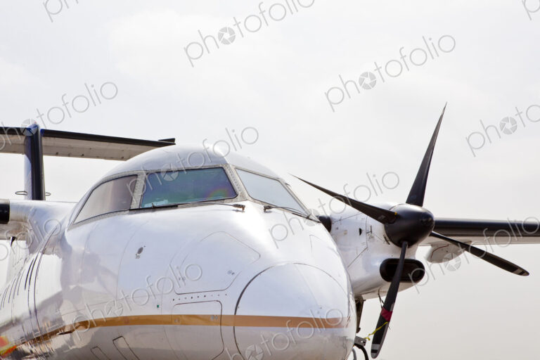 Nose cone and front view of a propeller aircraft