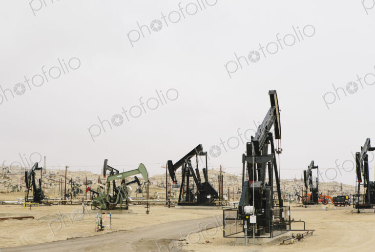 Oil rigs and wells in the Midway-Sunset shale oil fields, the largest in California