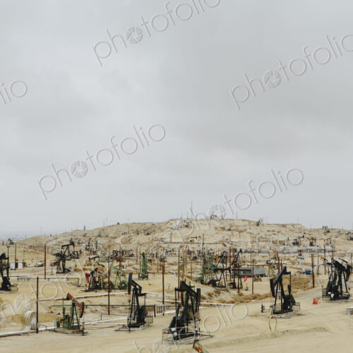 Oil rigs and wells in the Midway-Sunset shale oil fields, the largest in California Oil rigs and wells in the Midway-Sunset shale oil fields, the largest in California