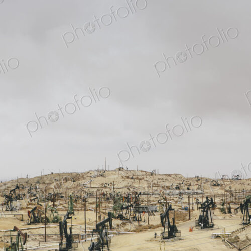 Oil rigs and wells in the Midway-Sunset shale oil fields, the largest in California Oil rigs and wells in the Midway-Sunset shale oil fields, the largest in California