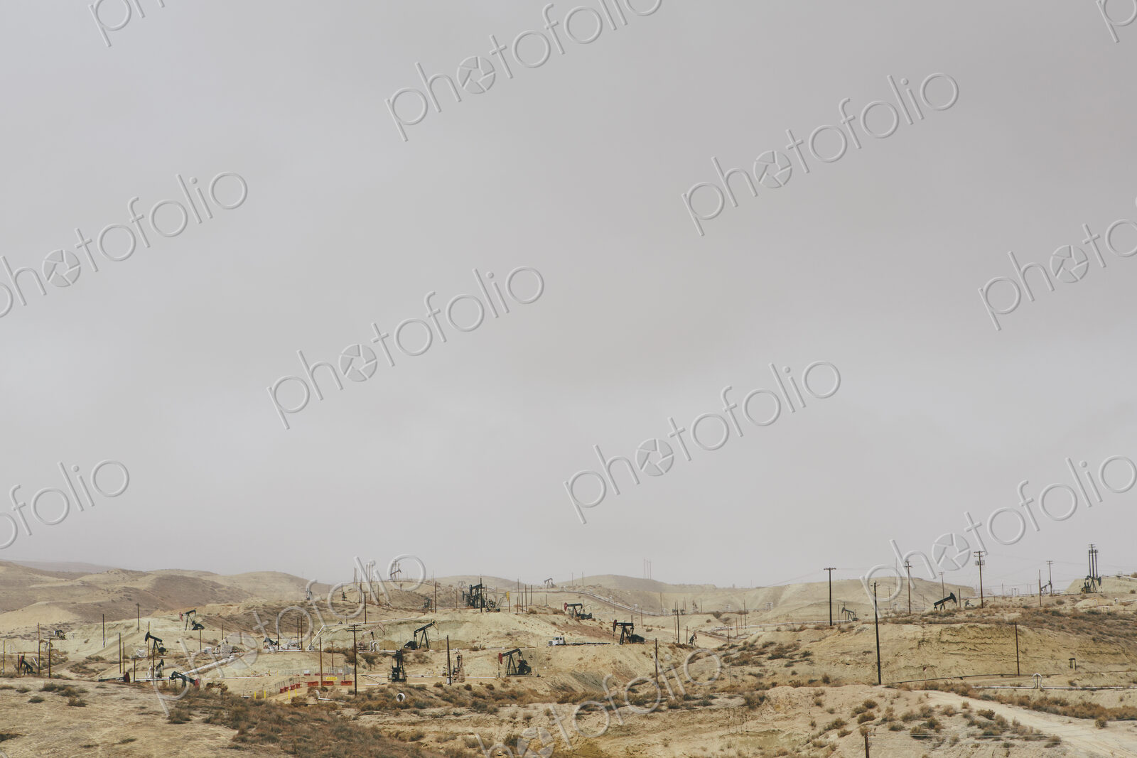 Oil rigs and wells in the Midway-Sunset shale oil fields, the largest in California