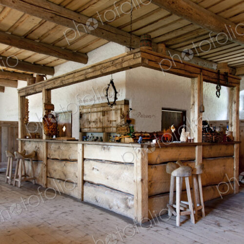 Old Inn Bar