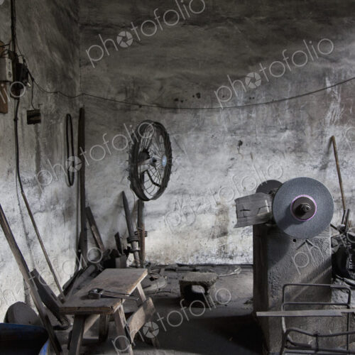 Old Machine Shop Interior Old Machine Shop Interior