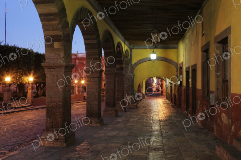 Old World Colonnade