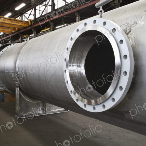 Opening in steel pipe Opening in steel pipe