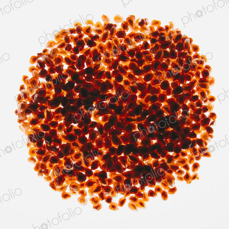 Organic pomegranate seeds