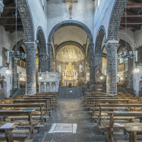 Ornate church architecture in Church of St James, Bellagio, Como, Italy Ornate church architecture in Church of St James, Bellagio, Como, Italy
