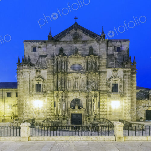 Ornate church illuminated at night, Santiago de Compostela, A Coruna, Spain Ornate church illuminated at night, Santiago de Compostela, A Coruna, Spain