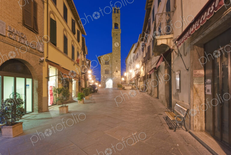 Palazzo Comunale at Dawn