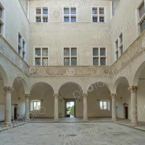 Palazzo Piccolomini Courtyard Palazzo Piccolomini Courtyard