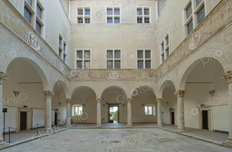 Palazzo Piccolomini Courtyard