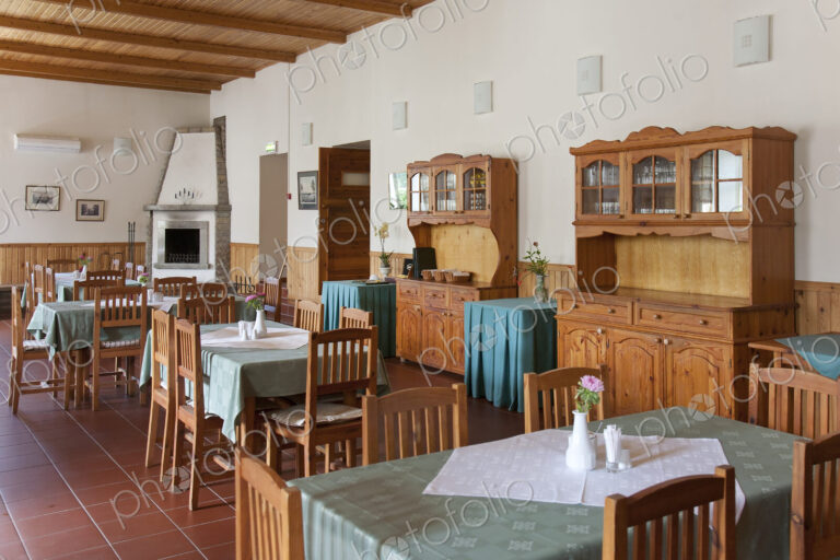 Palmse Manor Restaurant Dining Room