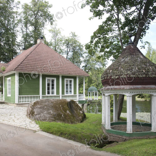 Palmse Manor Well