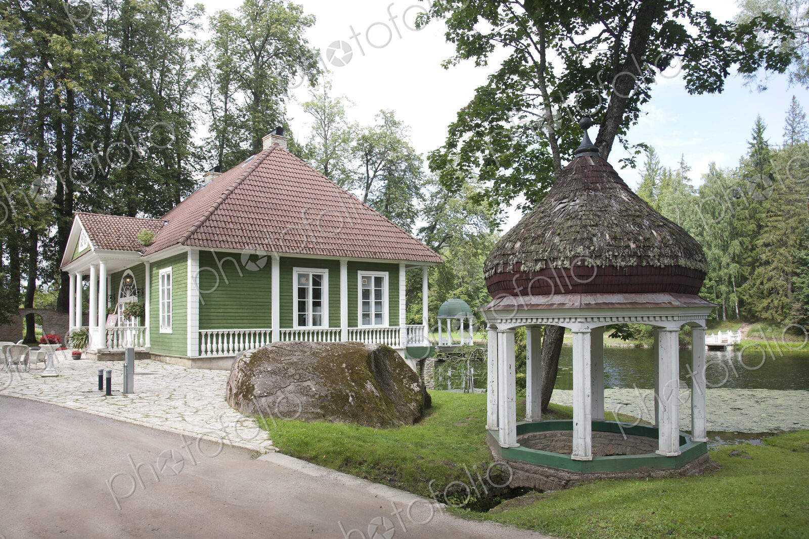 Palmse Manor Well