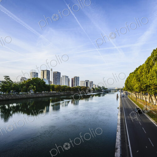 Paris city skyline along Seine River, Paris, France Paris city skyline along Seine River, Paris, France