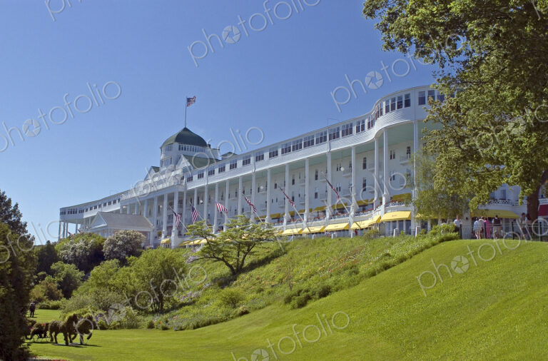 Picturesque Hotel