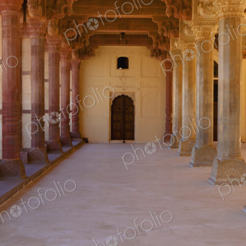 Pillars in Amber Fort Pillars in Amber Fort