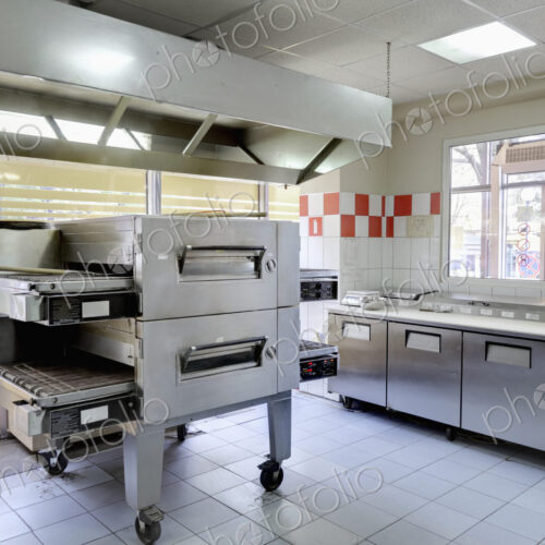 Pizzeria Kitchen
