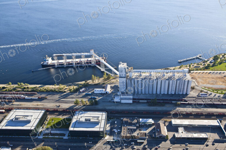 Port Facility For Loading Grain On Board Ships
