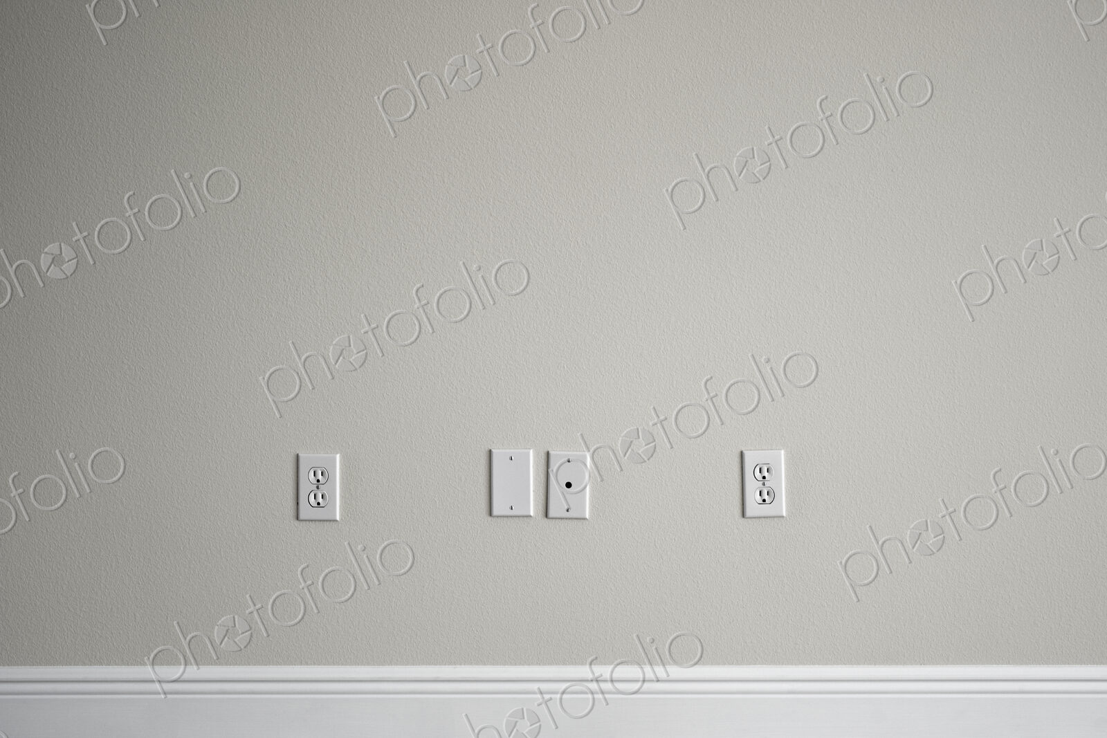 Power and Cable Outlets