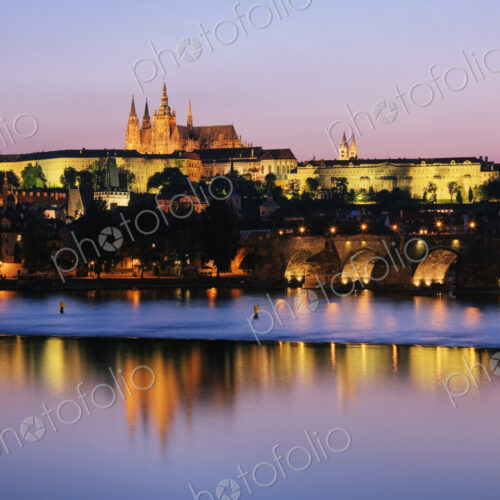 Prague Castle on the Riverbank Prague Castle on the Riverbank