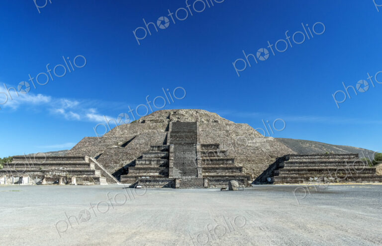 Pyramid ruins under blue sky, San Juan Teotihuacan, State of Mexico, Mexico